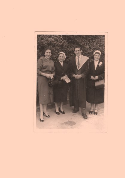 Bookchester-family15092012_0000